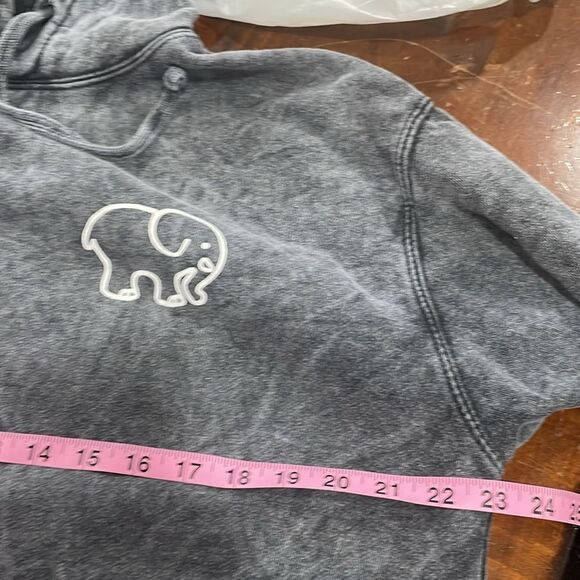 ✨Ivory Ella Gray Stonewashed Mandala Hoodie Sweatshirt - Picture 7 of 9